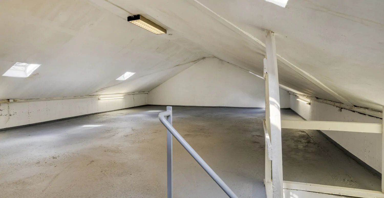 Werkstatt Lager Dachboden