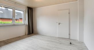 von_poll_real_estate_property_25283019_image_18