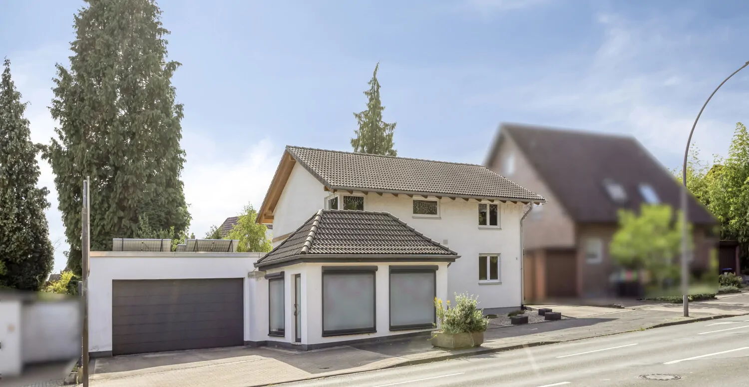 Ansicht_Strasse_links_ret