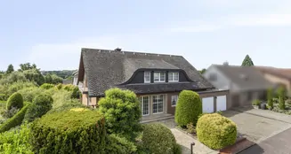 von_poll_real_estate_property_25283021_image_1