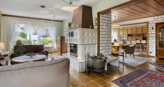 von_poll_real_estate_property_25283021_image_7