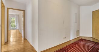 von_poll_real_estate_property_25283031_image_5