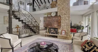 von_poll_real_estate_property_25283034_image_0