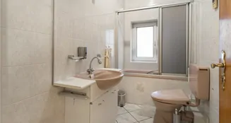 von_poll_real_estate_property_25283035_image_14