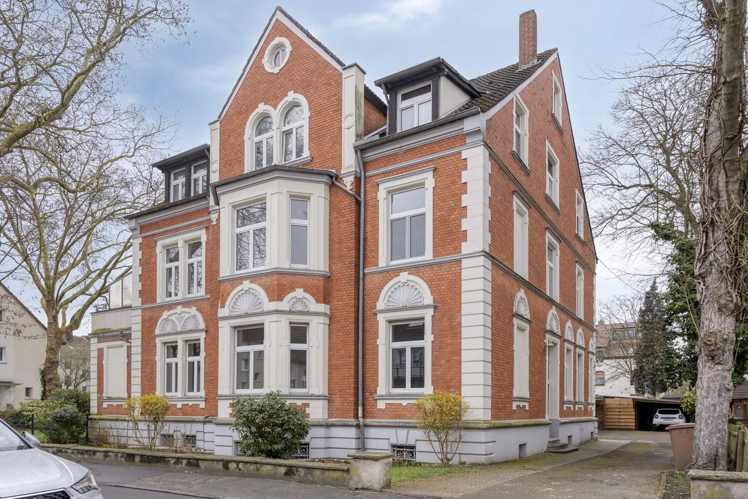 2_Ansicht_Frontseite_rechts