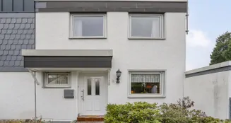 von_poll_real_estate_property_25283036_image_2