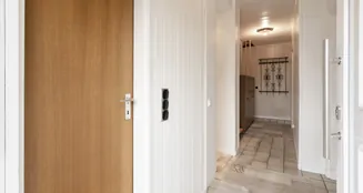 von_poll_real_estate_property_25283036_image_5