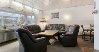 von_poll_real_estate_property_25283036_image_8