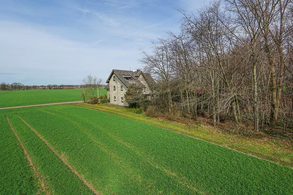 Alleinlage zwischen Feld und Wald