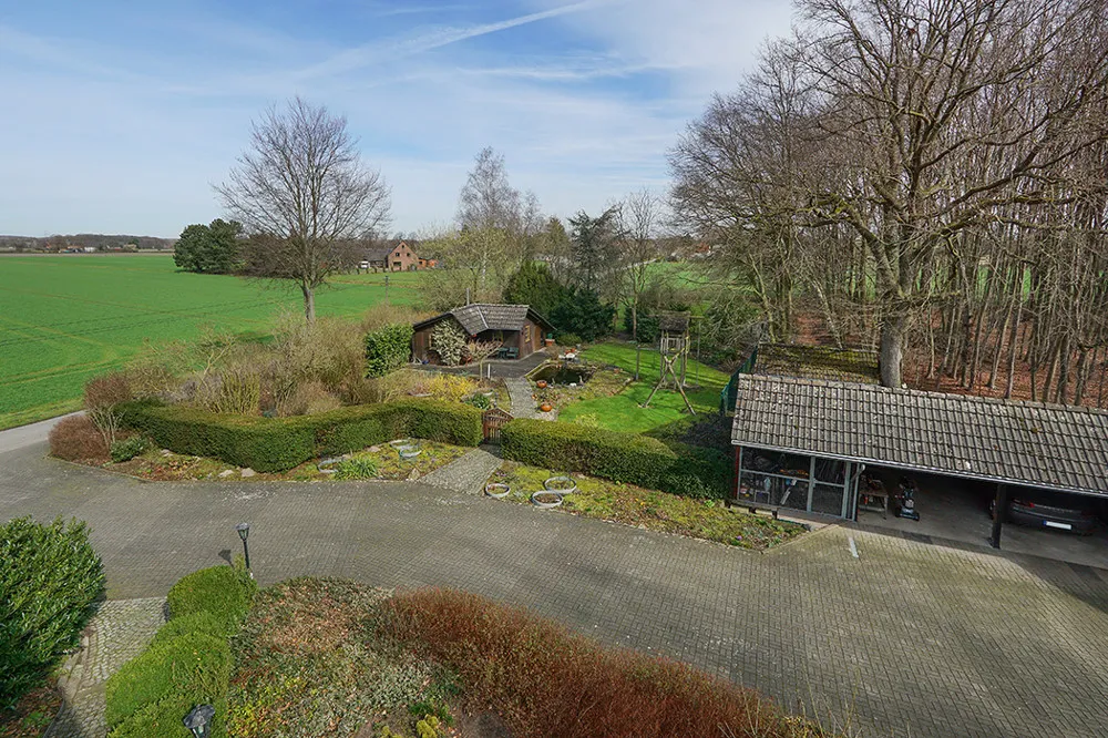 Hof mit Garten