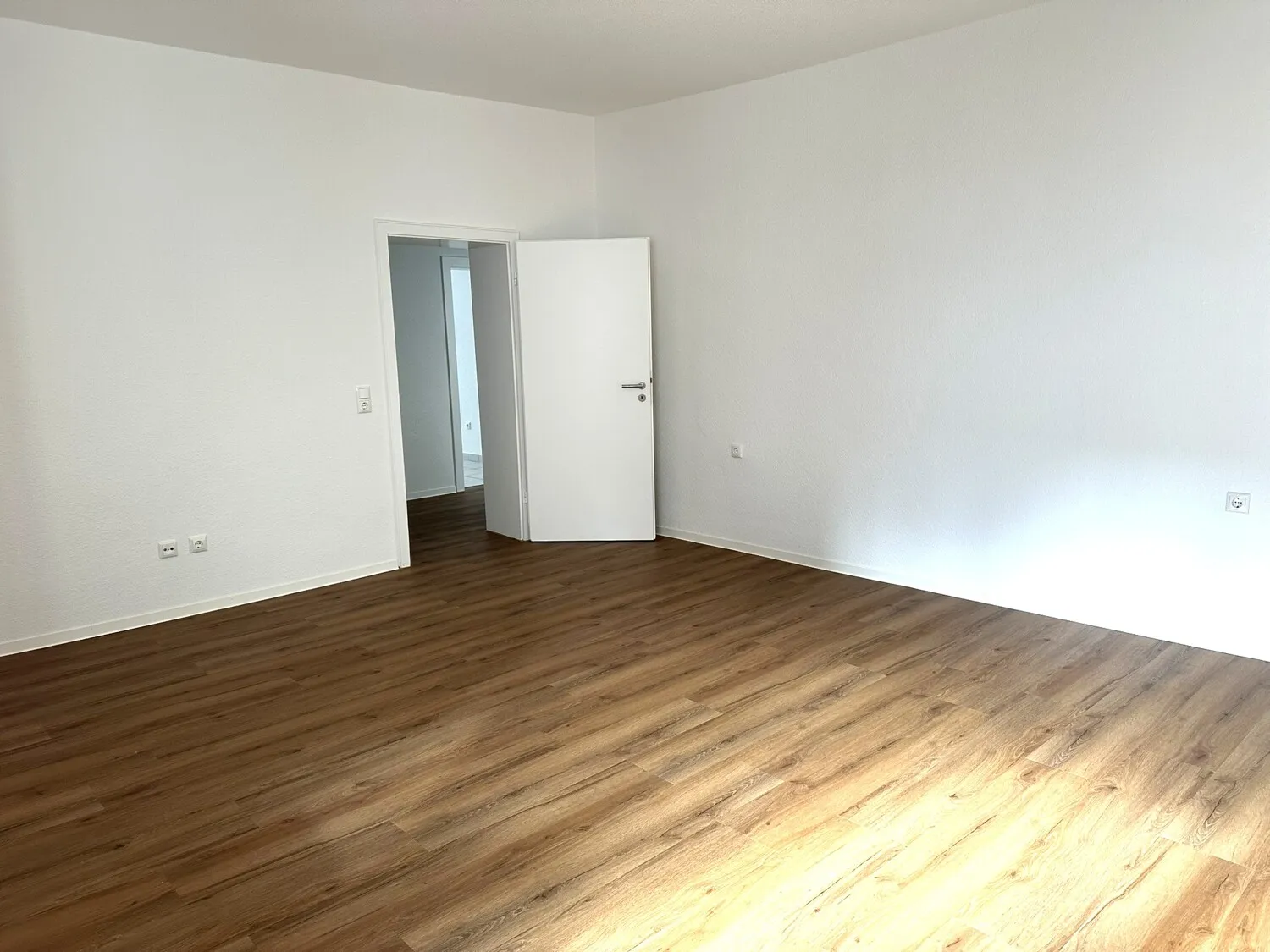 Büro 1