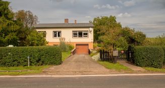 von_poll_real_estate_property_25281515_image_2