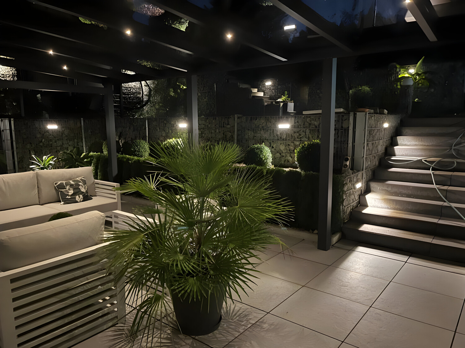 Terrasse EG Links