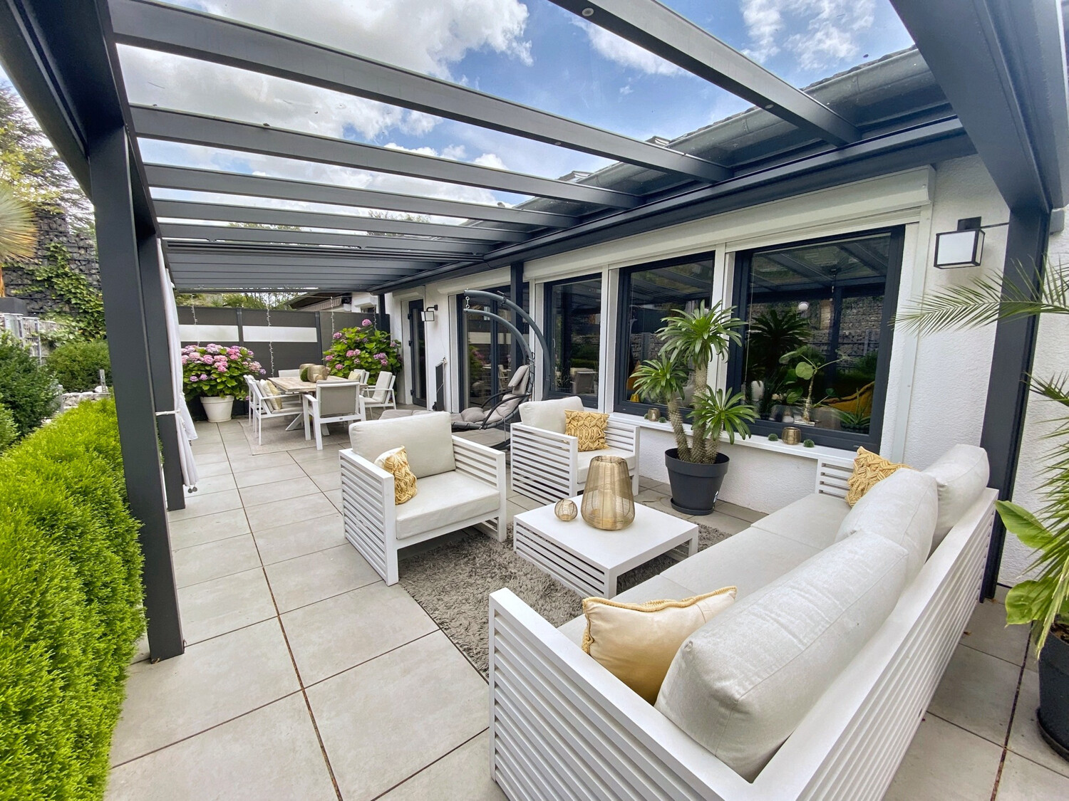 Terrasse EG Links
