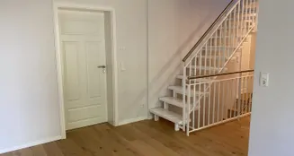 von_poll_real_estate_property_25255019_image_6