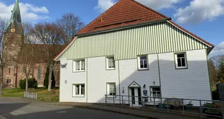 von_poll_real_estate_property_25255022_image_4