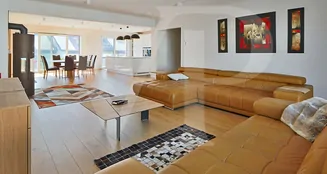 von_poll_real_estate_property_LU231953628_image_2