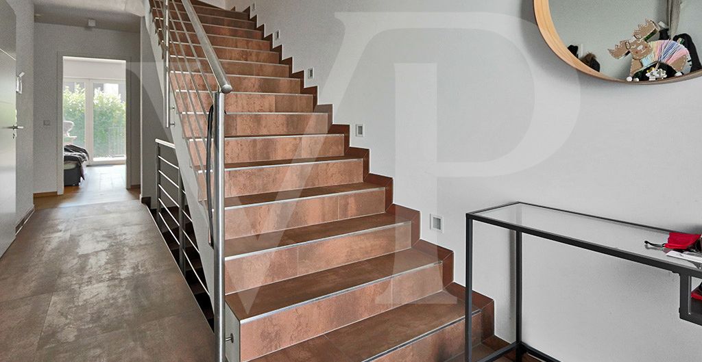 188724_hall01 WEB