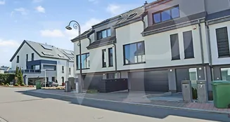 von_poll_real_estate_property_LU231953628_image_0