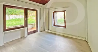 von_poll_real_estate_property_LU251953751_image_0