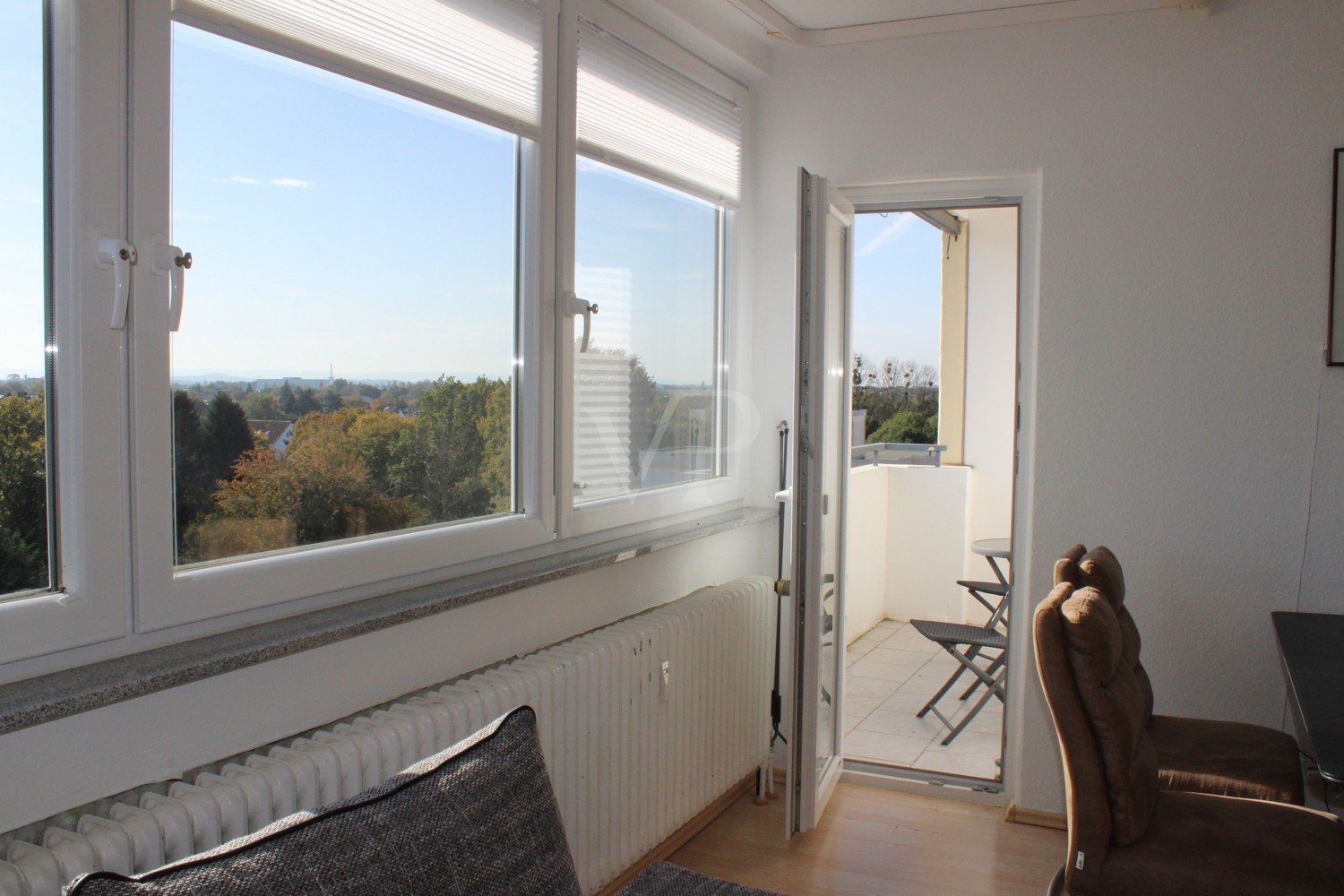 Fantastische Aussicht - 3-Zimmer Wohnung mit Balkon und Fahrstuhl