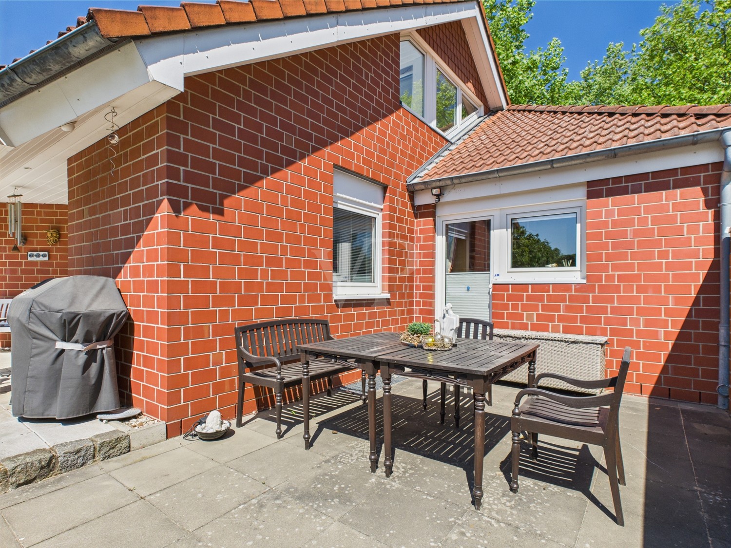 Terrasse vor dem Gästebereich