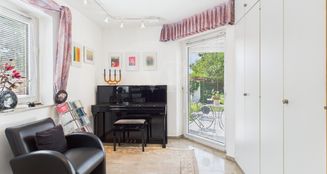 von_poll_real_estate_property_25352082_image_7