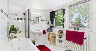 von_poll_real_estate_property_25352082_image_13