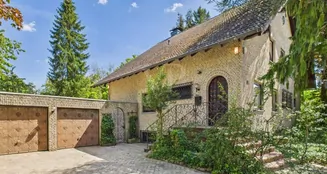 von_poll_real_estate_property_25352083_image_0