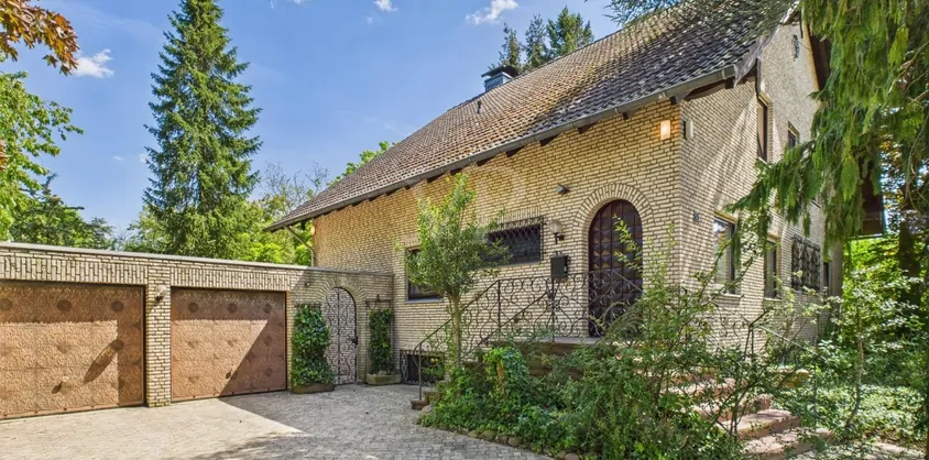 von Poll Immobilien GmbH