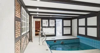 von_poll_real_estate_property_25352083_image_23