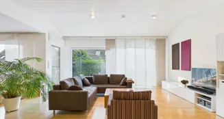 von_poll_real_estate_property_25352092_image_2