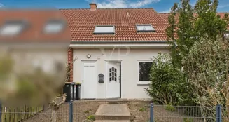 von_poll_real_estate_property_25352081-1_image_0