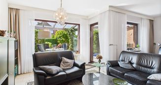 von_poll_real_estate_property_25352085_image_2