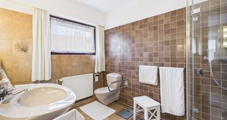 von_poll_real_estate_property_25352085_image_9