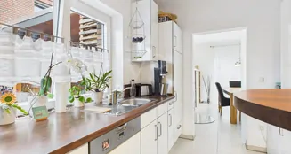 von_poll_real_estate_property_25352088_image_5