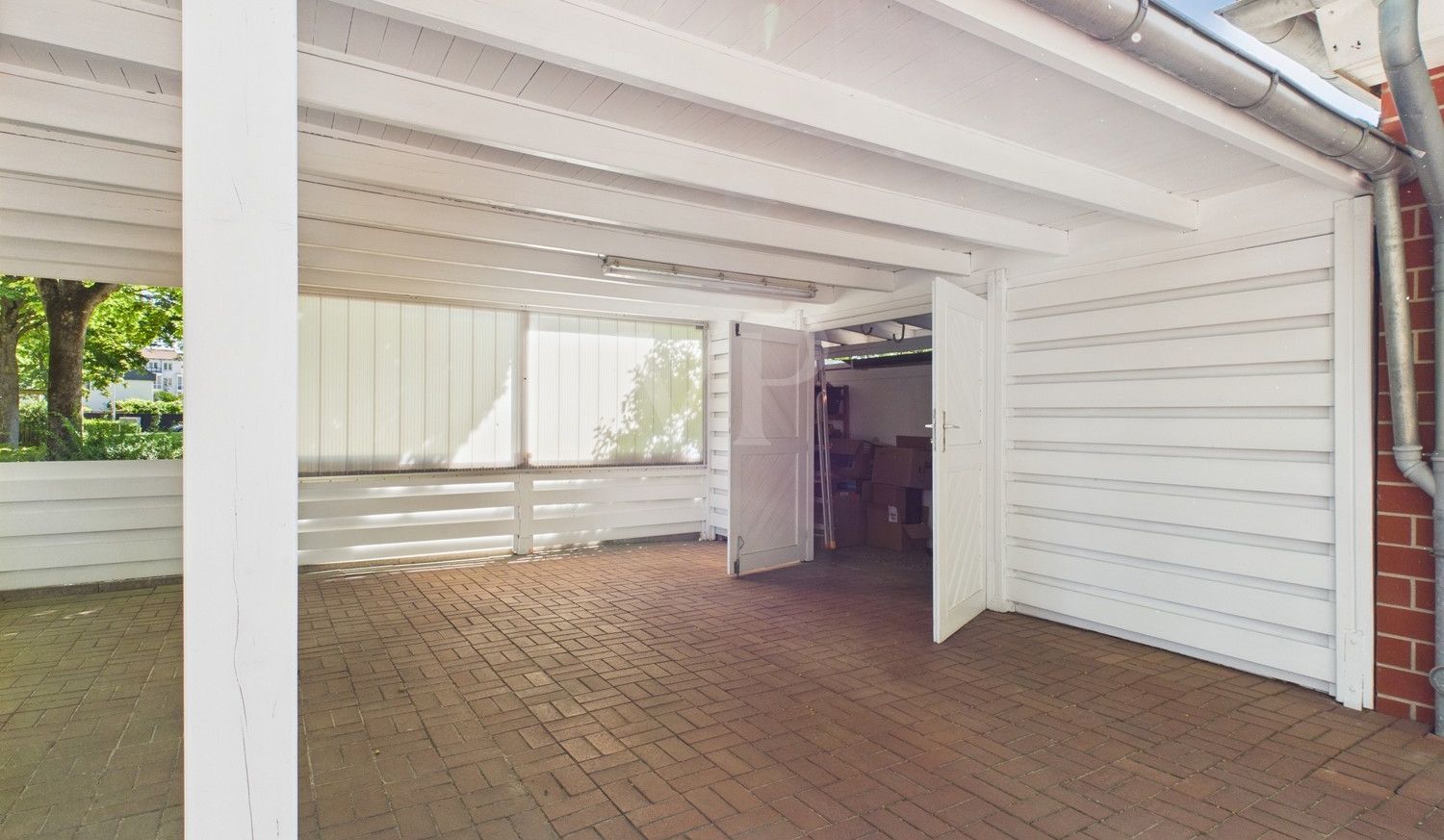 Carport