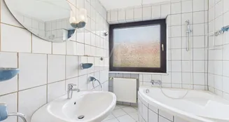 von_poll_real_estate_property_25352090_image_10