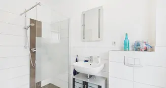 von_poll_real_estate_property_2535208801_image_6