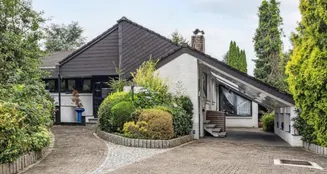 von_poll_real_estate_property_25295030_image_0