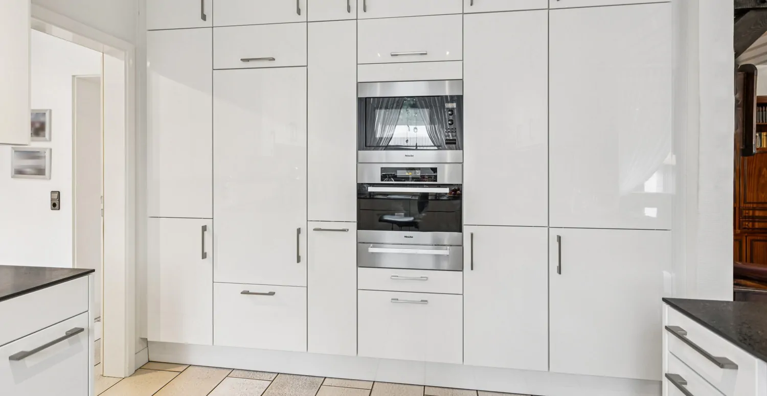 Freistehendes Architektenhaus im Bungalowstil in zentraler Lage von Heiligenrode