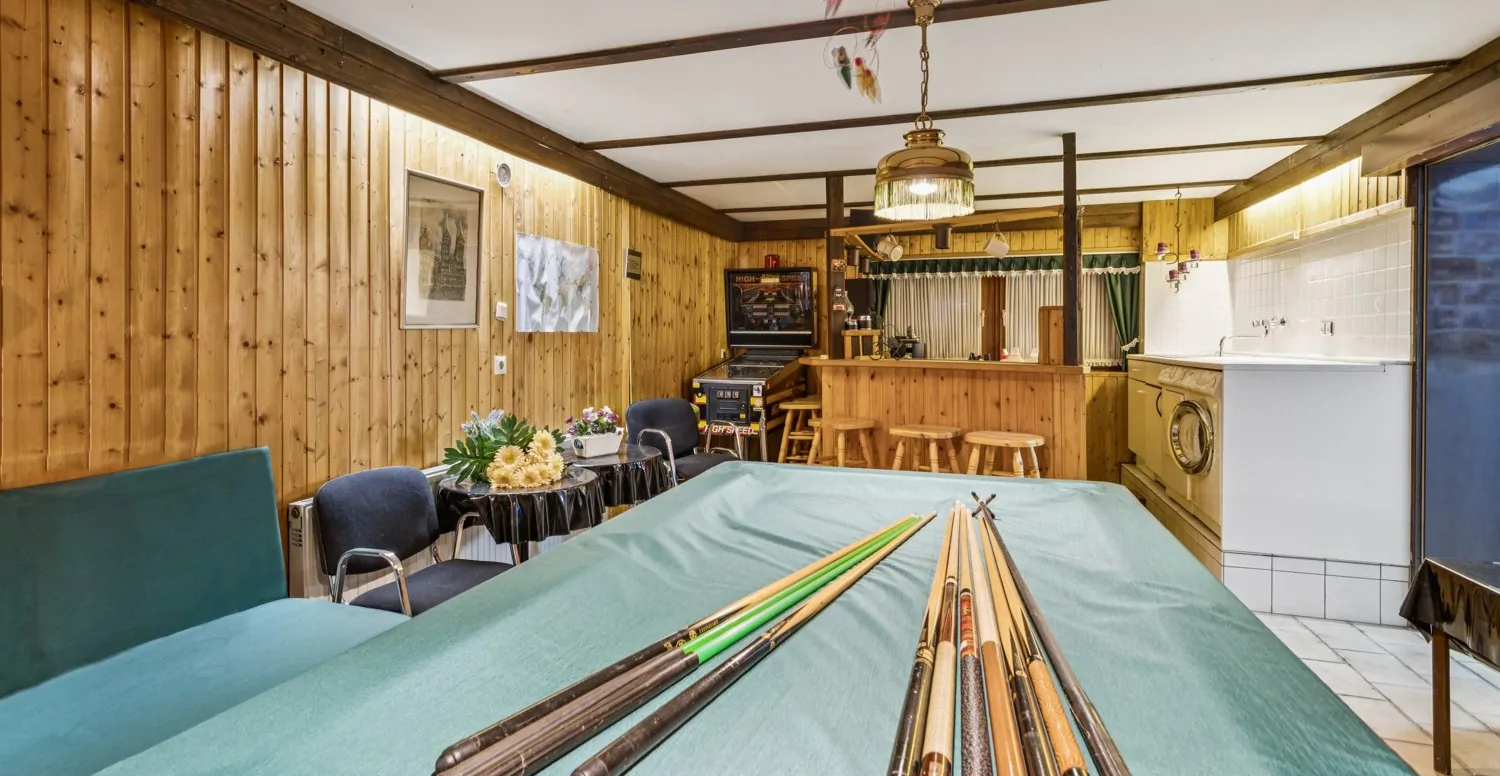 Freistehendes Architektenhaus im Bungalowstil in zentraler Lage von Heiligenrode