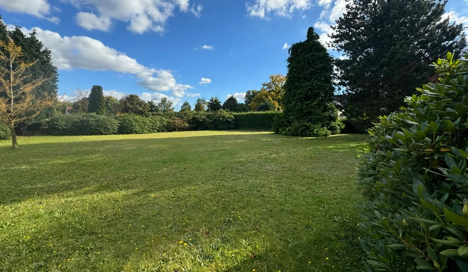Schönes unerschlossenes Baugrundstück im Herzen von Weyhe-Leeste