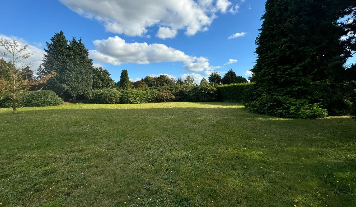 Schönes unerschlossenes Baugrundstück im Herzen von Weyhe-Leeste