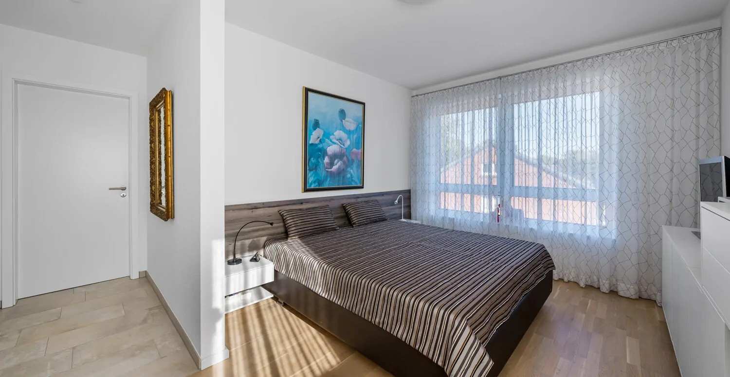 Lichtdurchflutete 4-Zimmer-Penthouse-Wohnung mit exklusiver Ausstattung und gehobenem Wohnkomfort