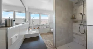 von_poll_real_estate_property_25295050_image_13