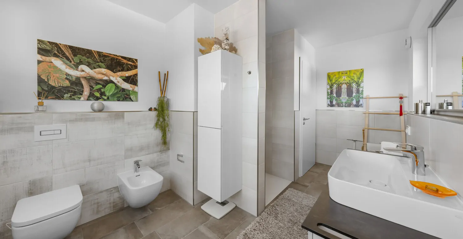 Lichtdurchflutete 4-Zimmer-Penthouse-Wohnung mit exklusiver Ausstattung und gehobenem Wohnkomfort