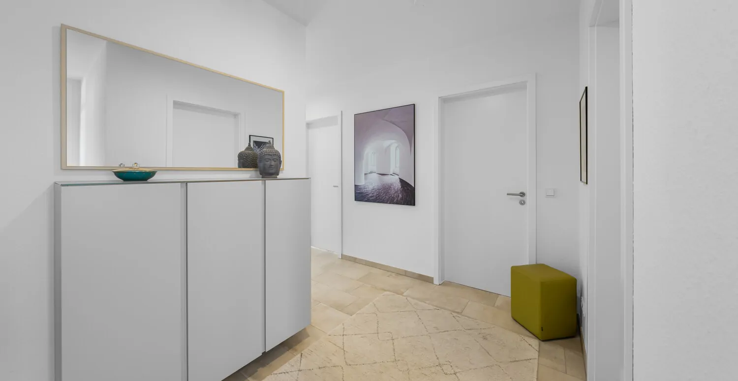 Lichtdurchflutete 4-Zimmer-Penthouse-Wohnung mit exklusiver Ausstattung und gehobenem Wohnkomfort