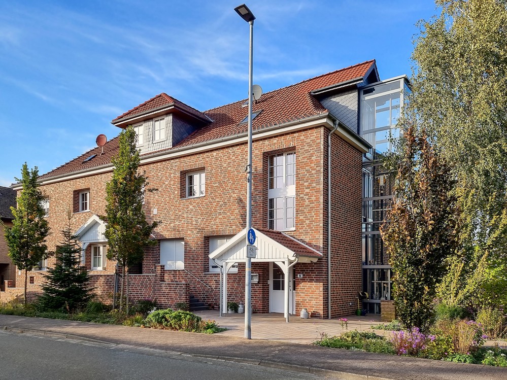 Komfortables Wohnen auf einer Ebene mit großer Dachterrasse | Fahrstuhl | Küche