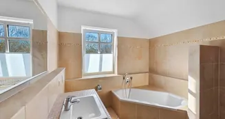 von_poll_real_estate_property_25295007_image_9